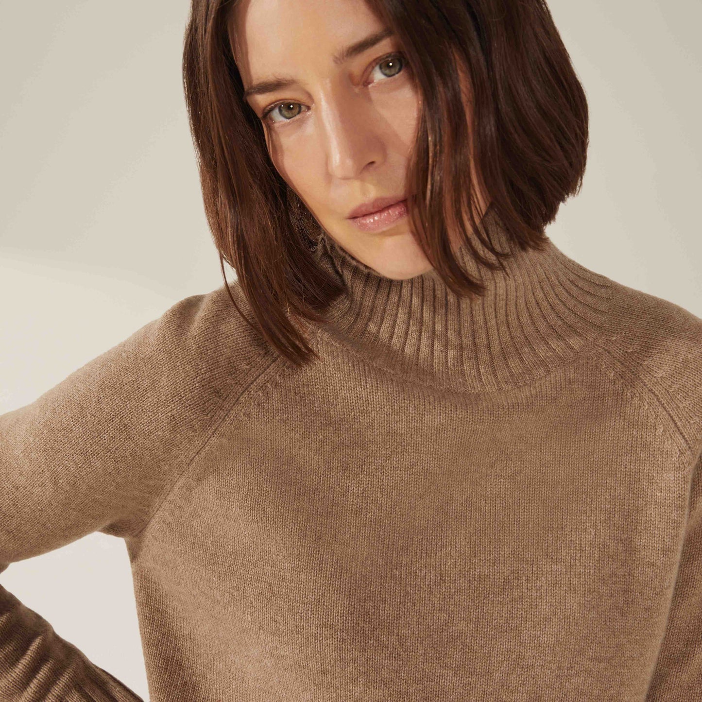 EmmaTurtleneck_Womens_Sophia Brown_A_0617.jpeg