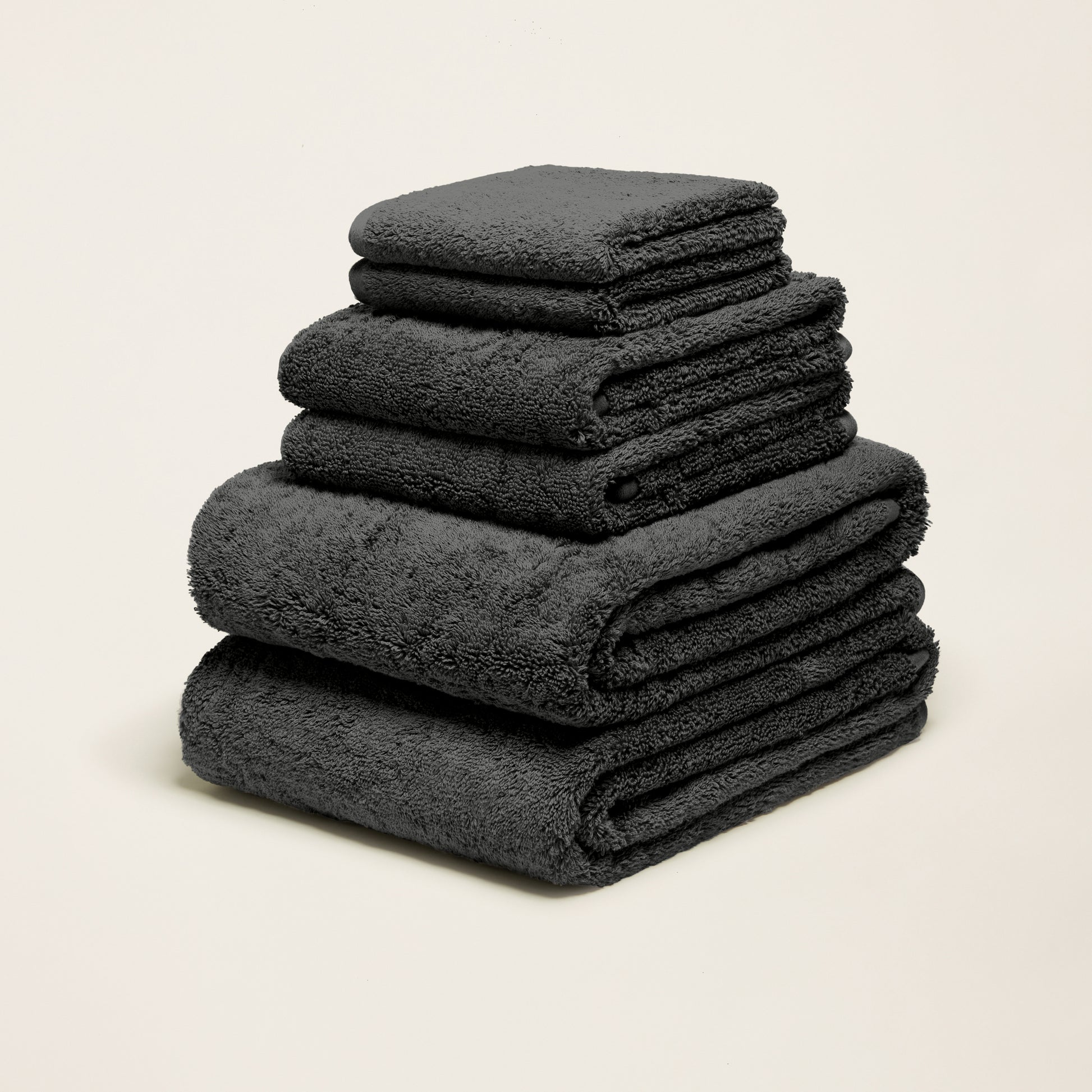 Serene_Deluxe Set_Charcoal_A.jpg