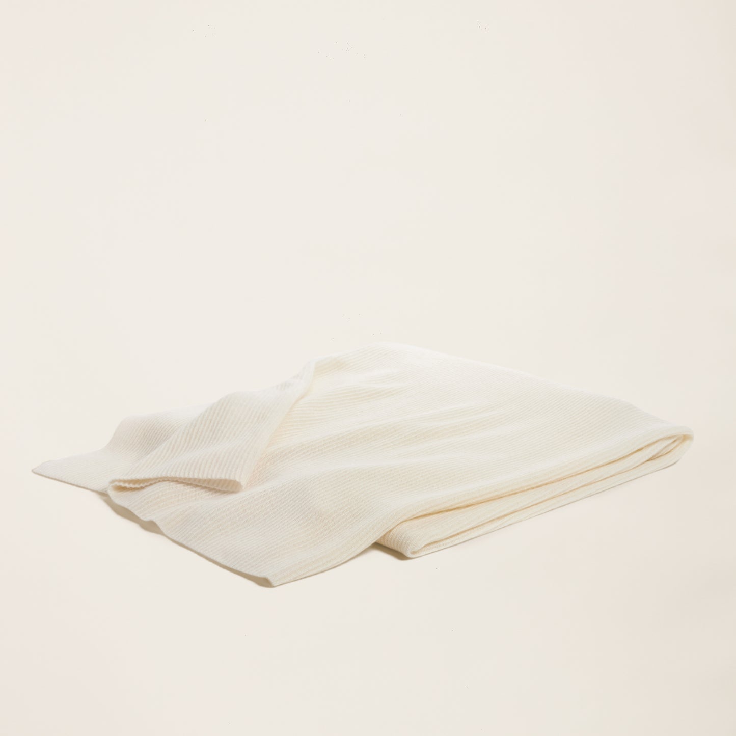 CashmereRibbedThrow_Ivory_Home_StillLife_1x1_0168.jpg